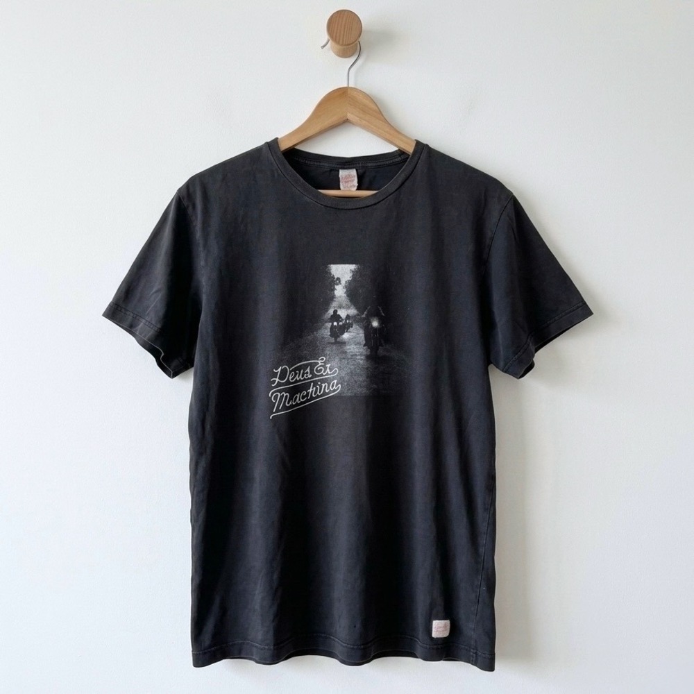 Deus Ex Machina Graphic T Shirt Black Motorcycles Print Mens Size Large Rare HTF